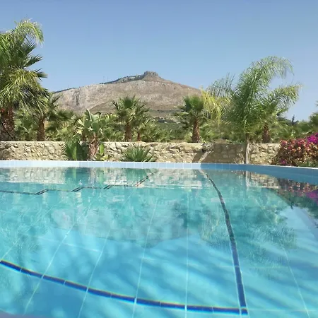 Delle Palme Delfina 3*